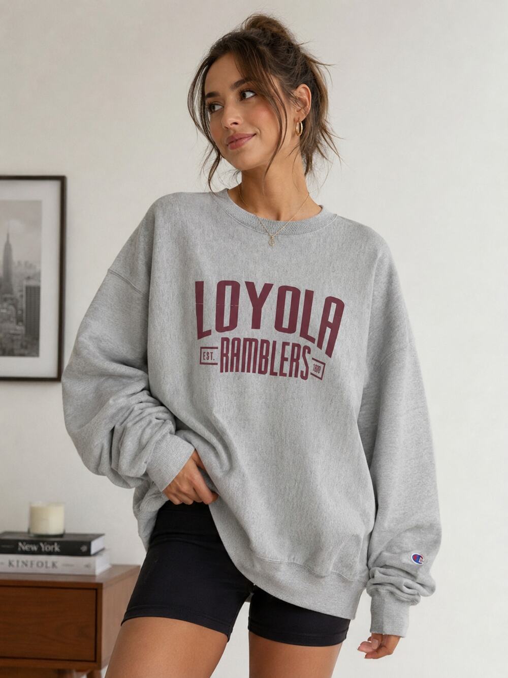 Champion Reverse Weave SZ X-Large Unisex Loyola Ramblers 2017 Crew Neck Gray